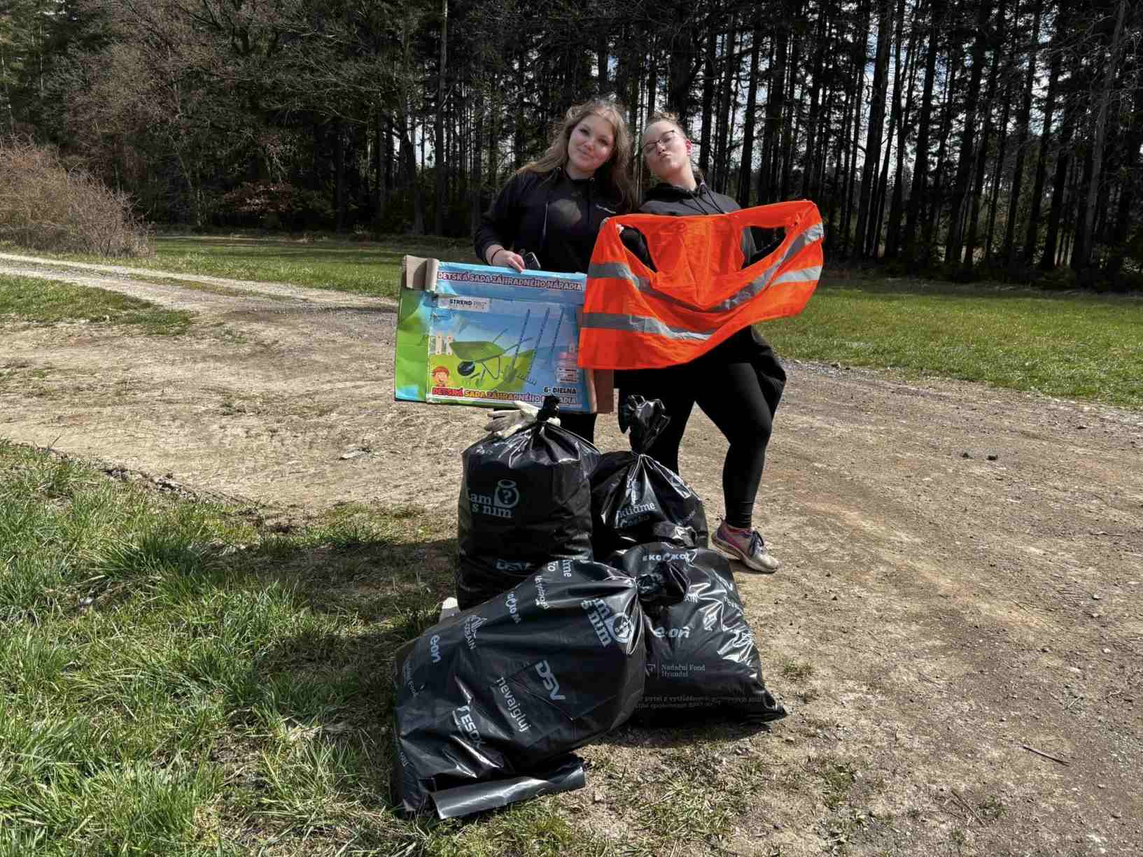 Ukliďme Košice a okolí 2026 foto - různí autoři (25)